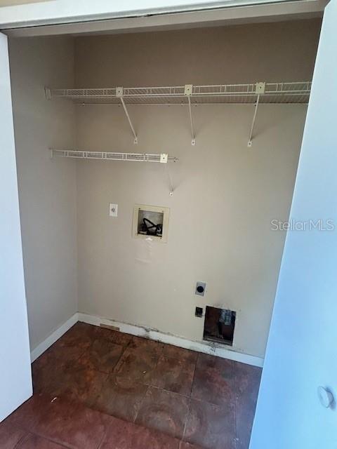 Building Photo - 564 Albany Pl