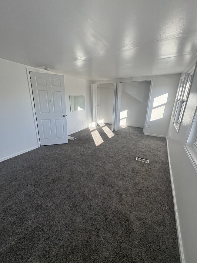 Building Photo - 21715 Nevada Ave