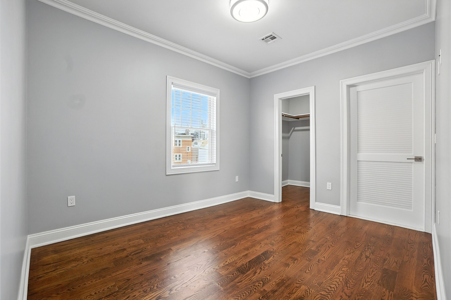 Building Photo - 159 Elm St