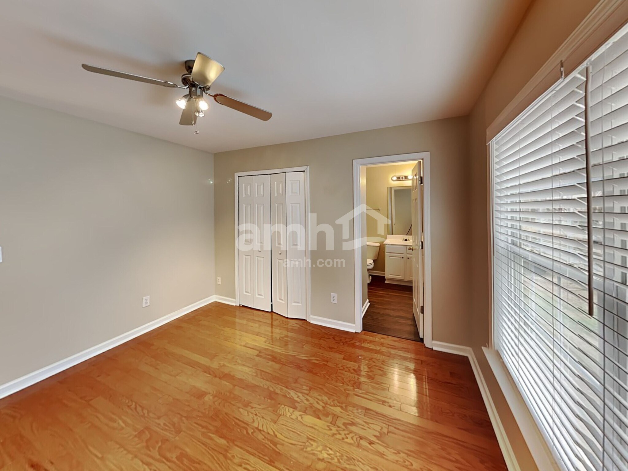 Building Photo - 4362 Walforde Blvd