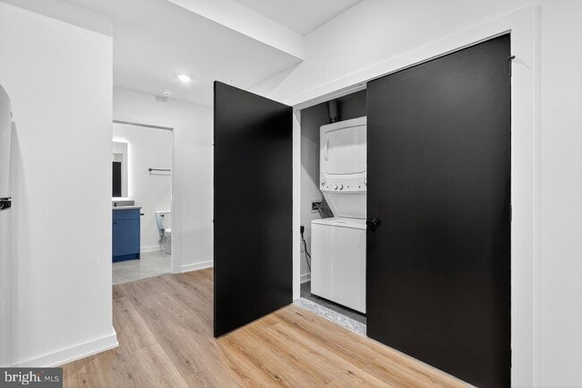 Building Photo - 2219 N 4th St