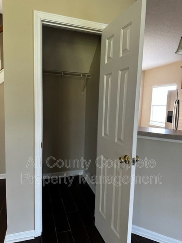 Building Photo - 4095 Pebble Brooke Circle South