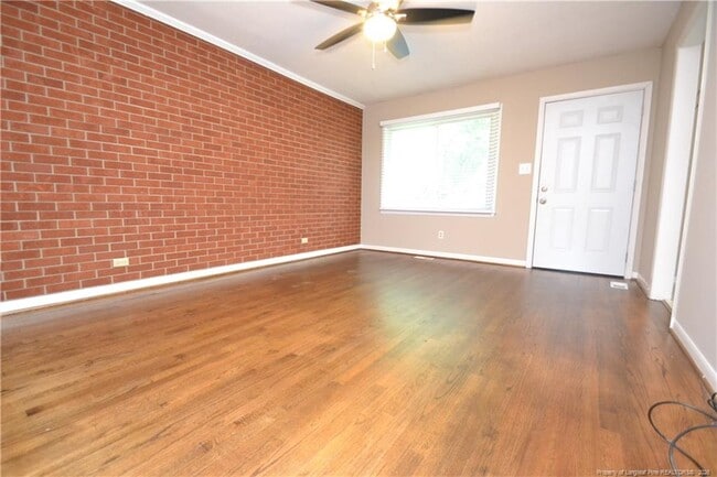 Building Photo - 5131 Lundy Dr