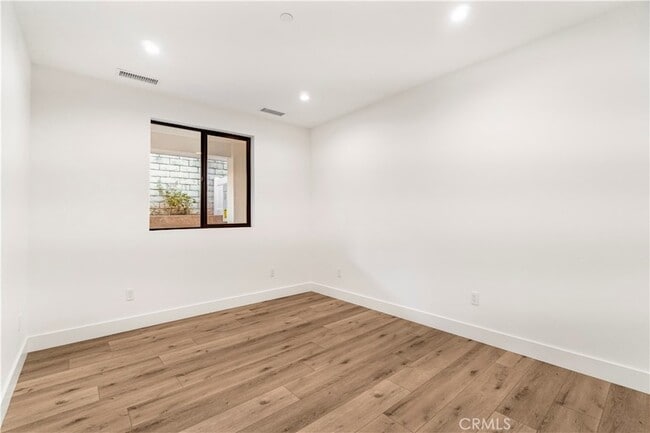 Building Photo - 7663 Maestro Ave