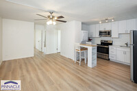 Building Photo - 47-420 Hui Iwa St. A205