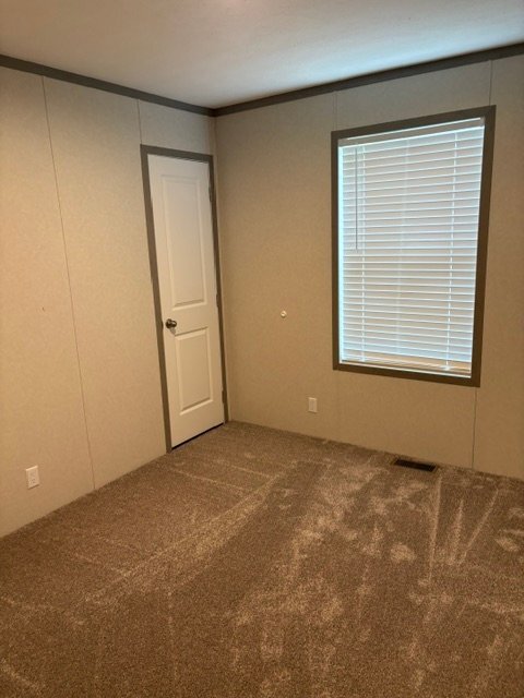 Building Photo - 72 Hunters Rill