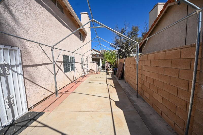 Building Photo - 25708 Oak Ct
