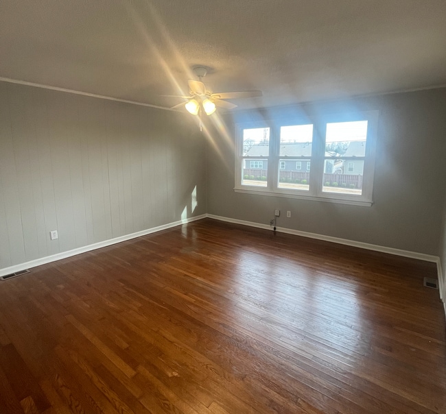 Building Photo - 310 Hammett Bridge Rd