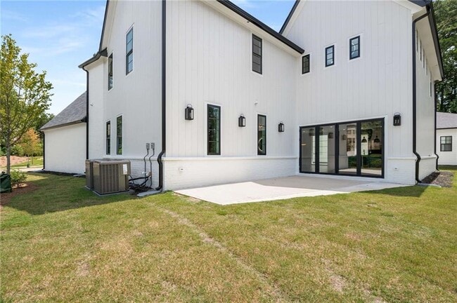 Building Photo - 115 Thome Dr