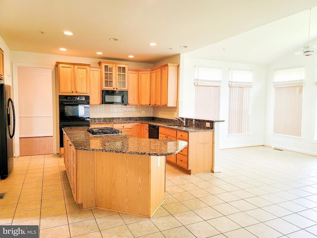 Building Photo - 2702 Millwood Way