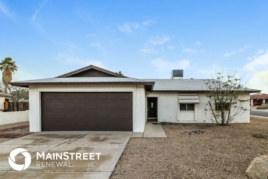 Primary Photo - 10003 N 87th Dr
