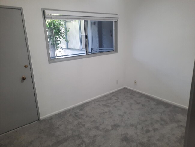 Bedroom 3 - 16124 W Sunset Blvd