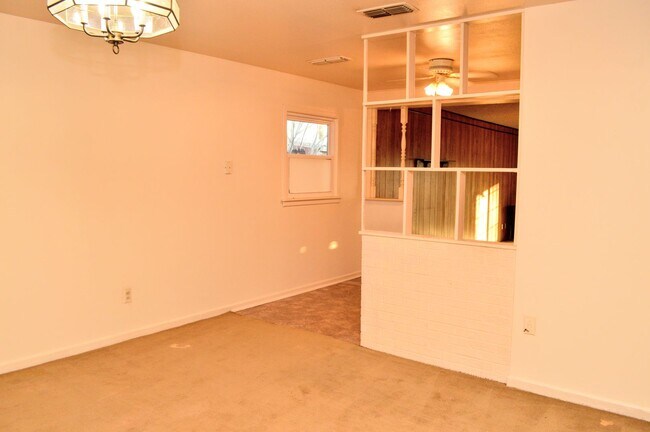 Building Photo - UPDATED HOUSE