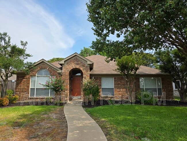 Primary Photo - 1209 Shadow Lakes Blvd