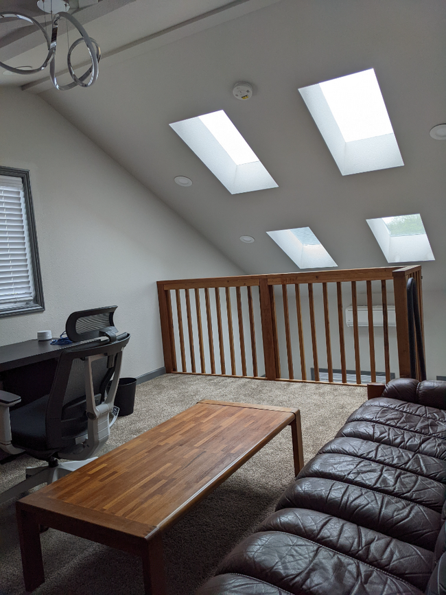 Loft, Quad Skylights - 479 Vaughn Ave