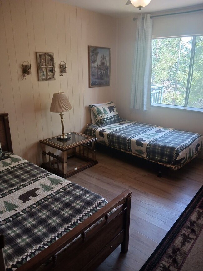 Building Photo - Beautiful Big Bear Home