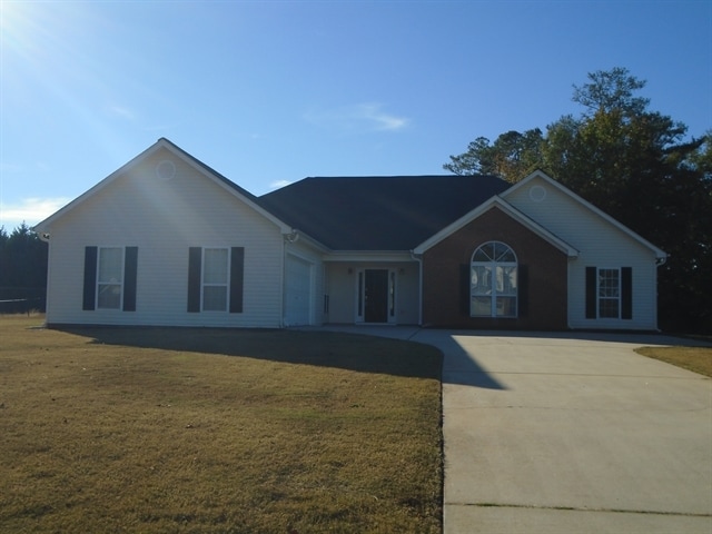 Primary Photo - 23 Thorne Berry Dr