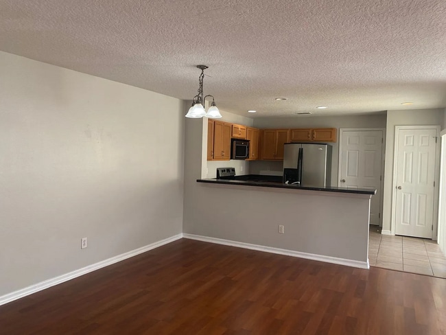 Building Photo - 3035 Indus Dr