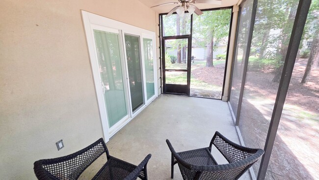 Building Photo - 701 Pipers Ln