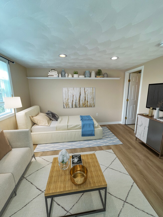 Building Photo - 42 Preston Rd