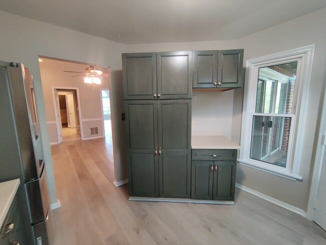 Building Photo - 3151D Covewood Ct