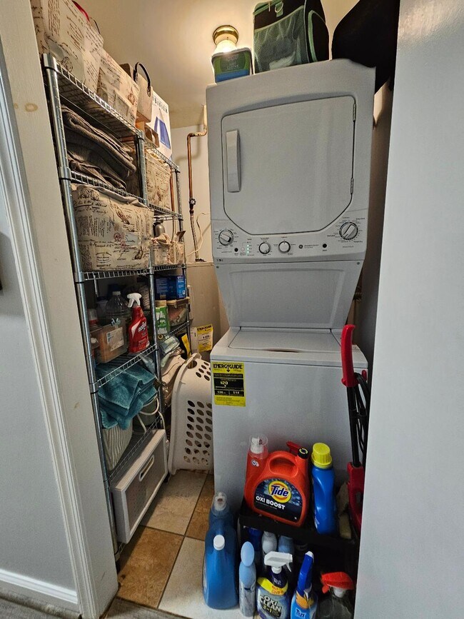 Building Photo - 1843 Lamont St NW