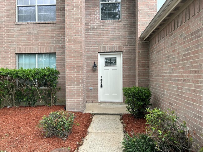 Building Photo - 6139 Springbrook Garden Ln