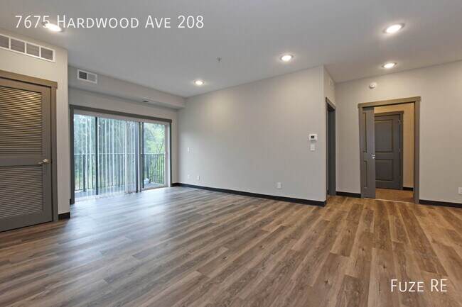 Building Photo - 7675 Hardwood Ave S