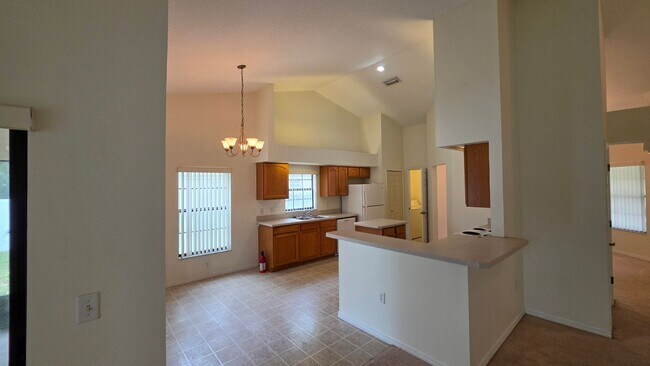 Building Photo - 4659 Treasure Cay Rd