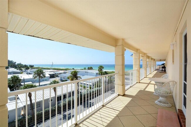Building Photo - 3804 Gulf of Mexico Dr