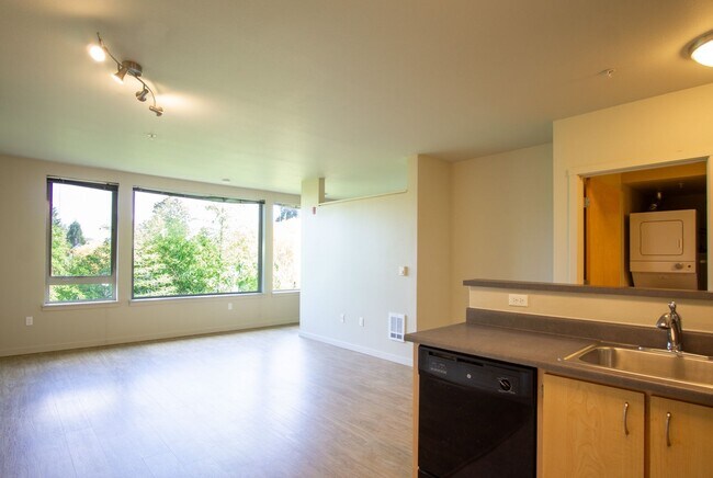 Building Photo - Spacious Urban 1 Bed Flat - North Portland...