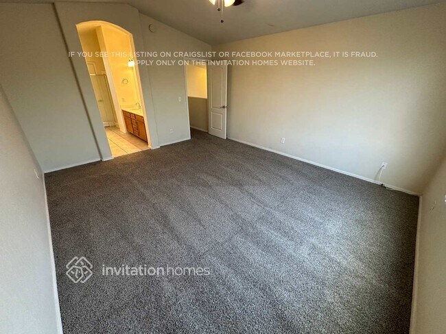 Building Photo - 4530 E Bannock St