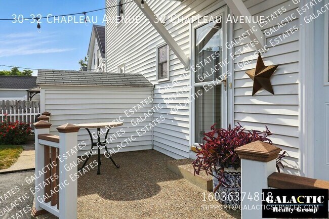 Building Photo - 30-32 Chapleau Avenue-32 Chapleau Avenue