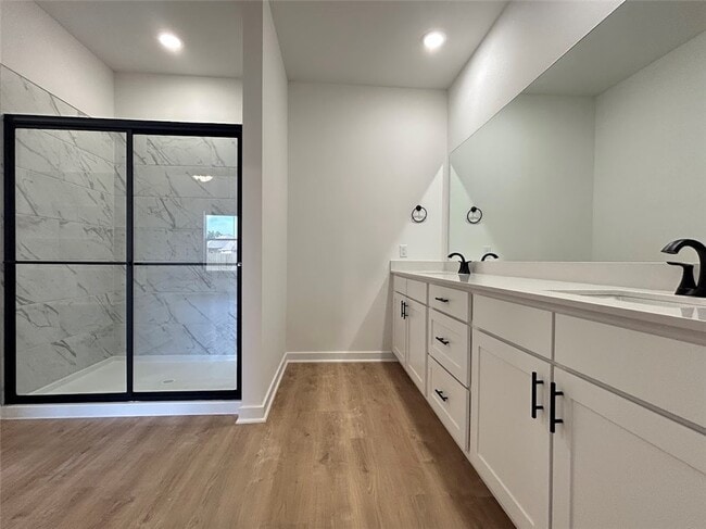 Building Photo - 522 N Goose Xing