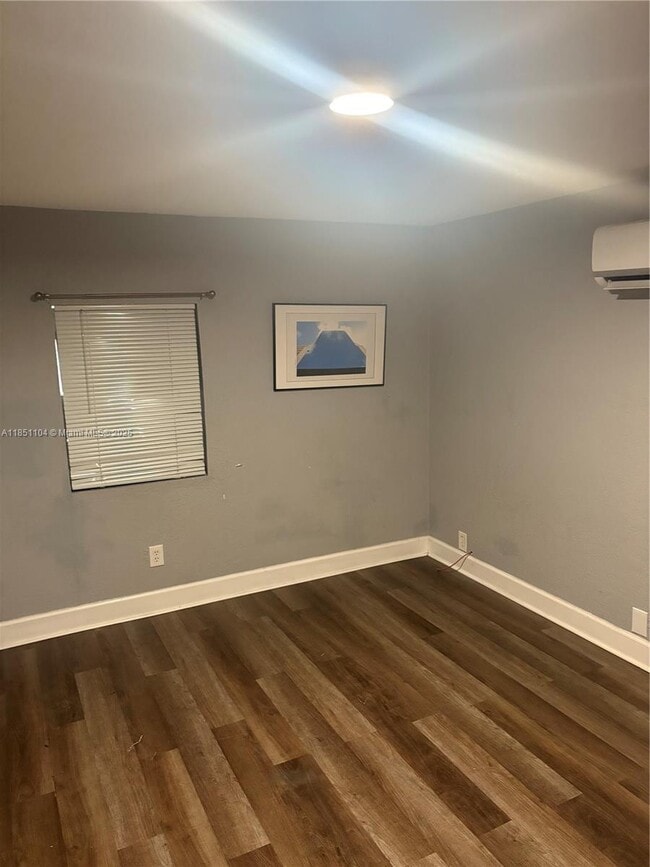 Primary Photo - 1325 SW 129th Ave