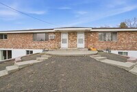 Building Photo - 9715 N Stevens St