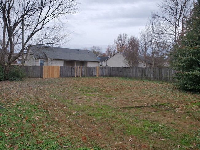 Building Photo - Garden Villa Estates