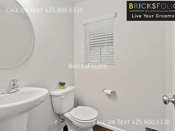 Building Photo - 10529 191st St Ct E