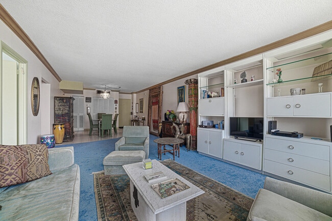 Building Photo - 3450 S Ocean Blvd