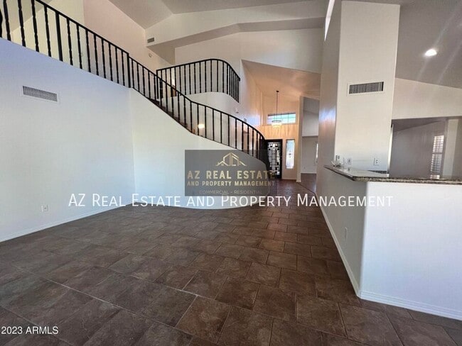 Building Photo - 7524 W Tonto Dr
