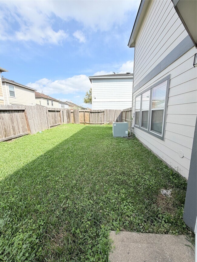 Building Photo - 2603 Skyview Trace Ct