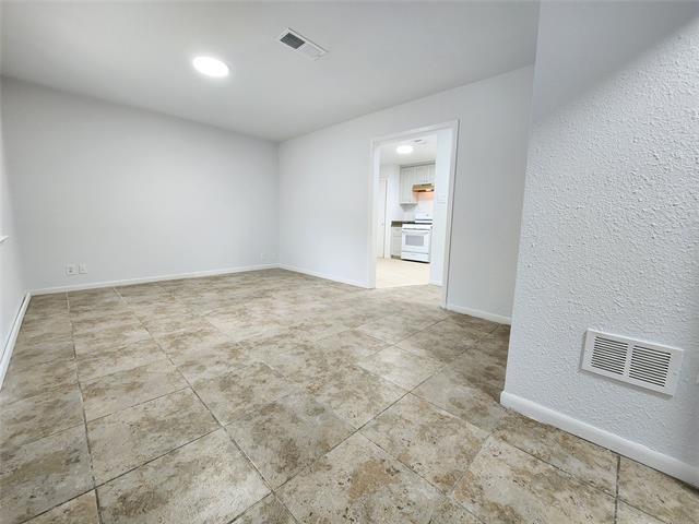 Building Photo - 2633 Crestbrook Ln