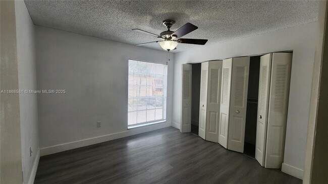 Building Photo - 7231 Miami Lakes Dr