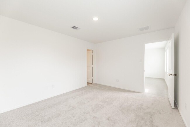 Building Photo - 9019 Rose Pelican Ln