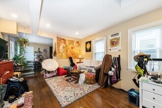 Building Photo - 1569 Tremont St