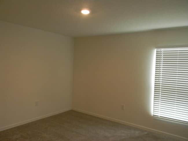 Building Photo - 491 Windswept Ave SW