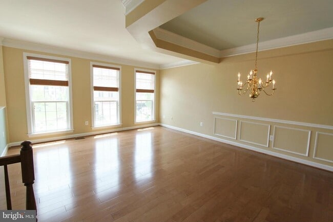 Building Photo - 8170 McCauley Way
