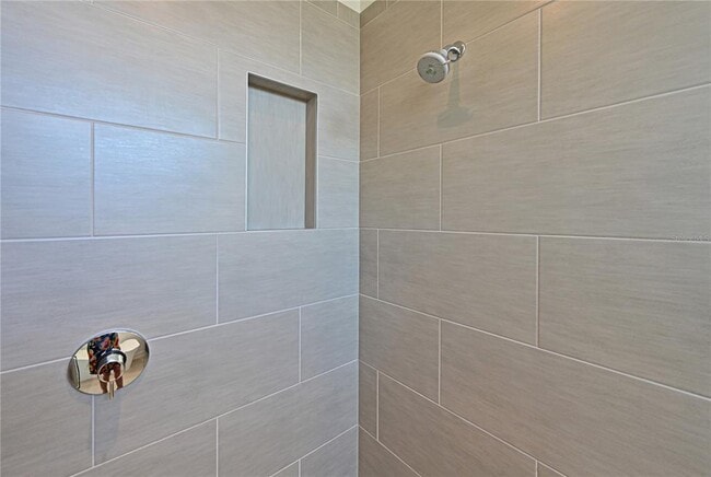 Building Photo - 221 Cosmopolitan Ct