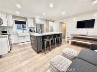 Building Photo - 312 36th St