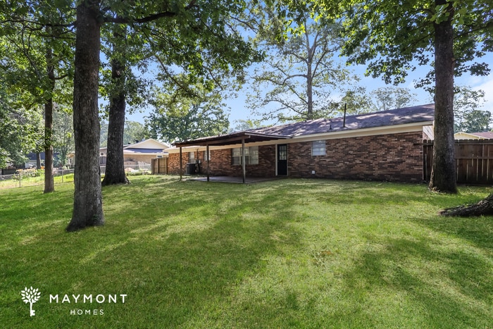 Building Photo - 57 Willowbrook Ln